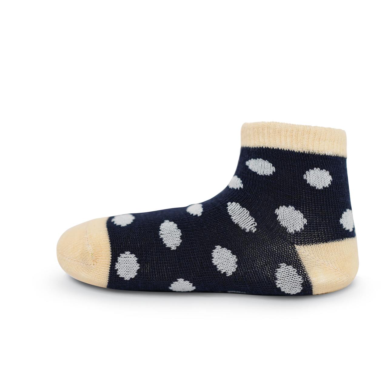 SD-0044 ถุงเท้าเด็ก คละสี